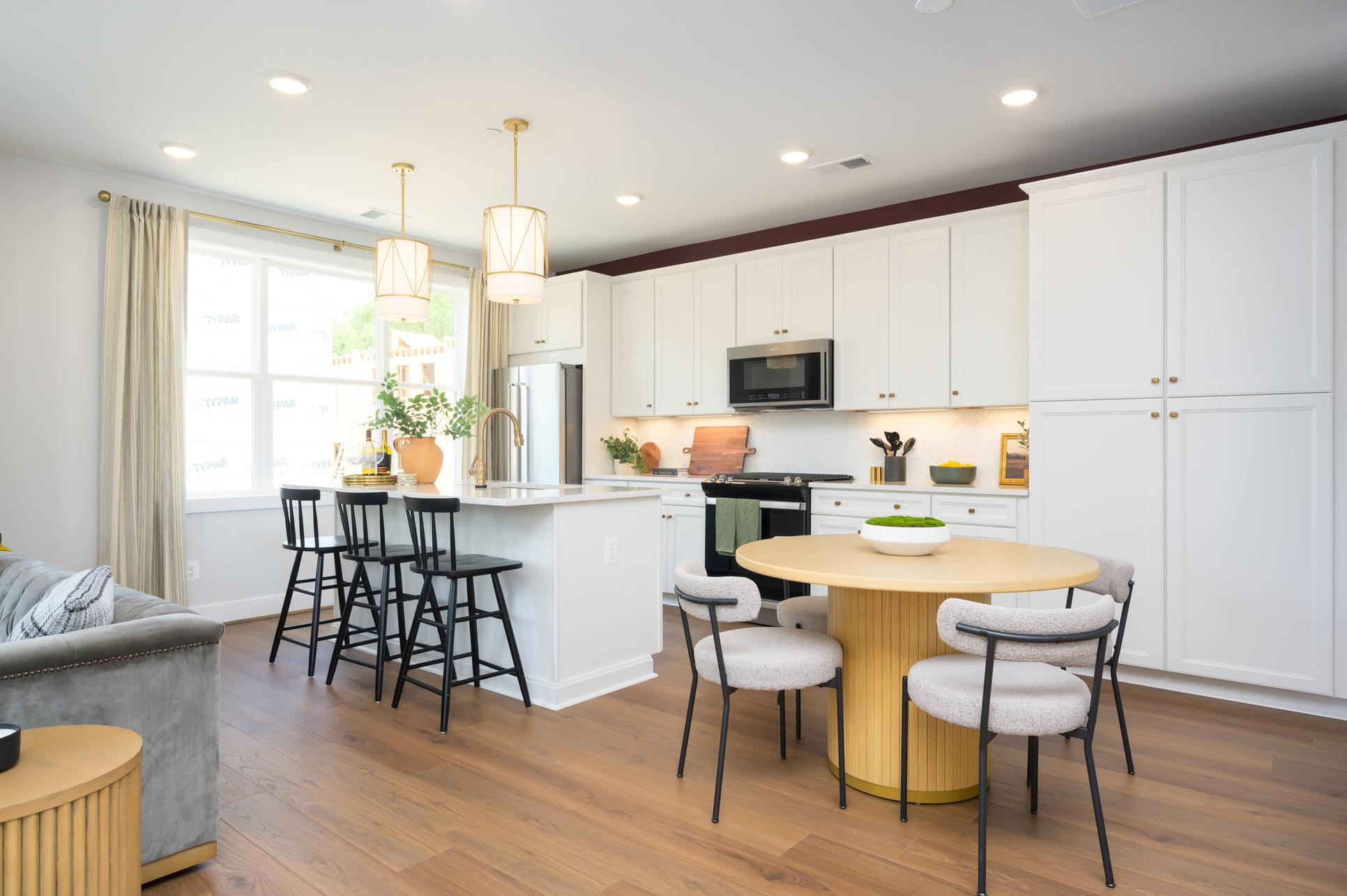 Hensley at Eisenhower Pointe:Alexandria, VA