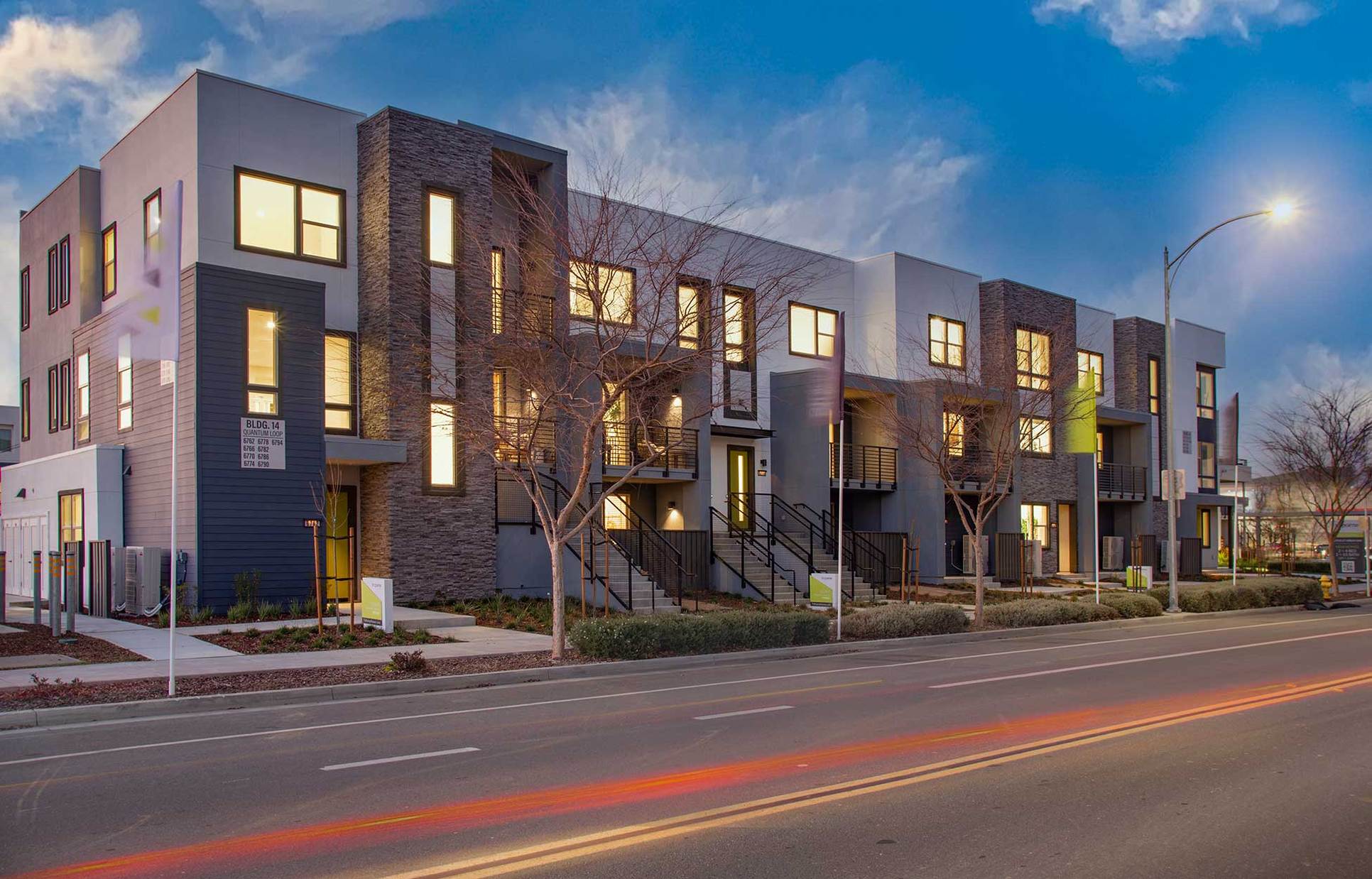 Lotus at UrbanOak:Exterior