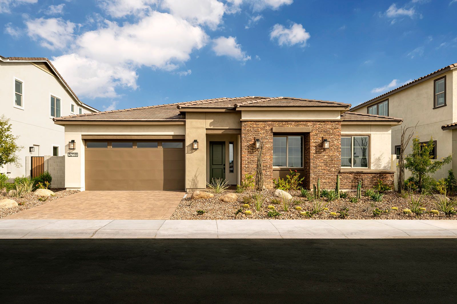 Avocet at Waterston Central:Spring Model | Exterior