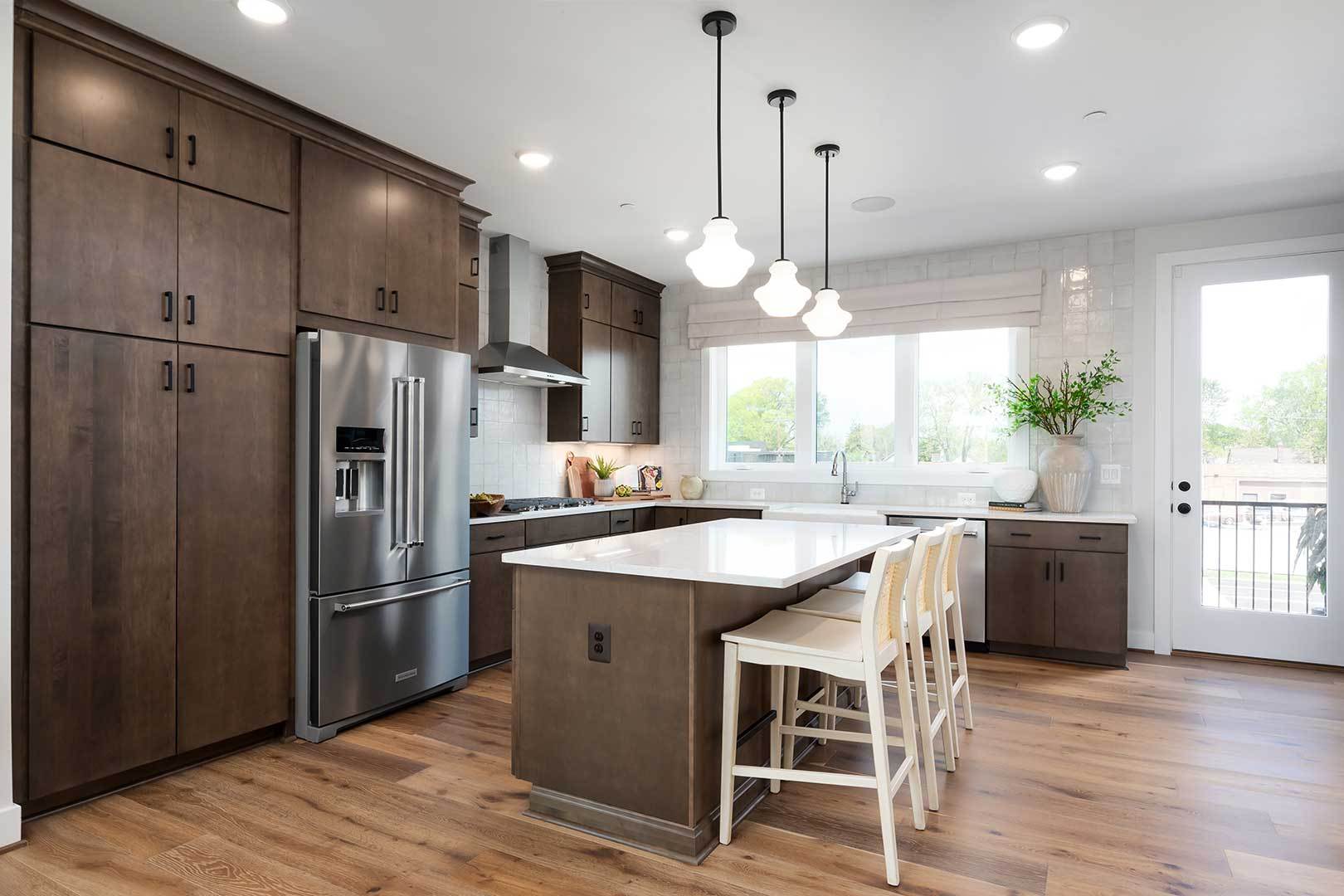 Del Ray Corner at Oakville:Flynn Kitchen