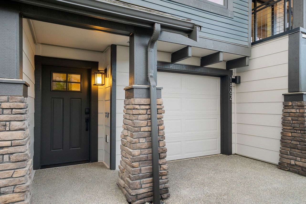 Timberstone Plan K-3:Front Exterior