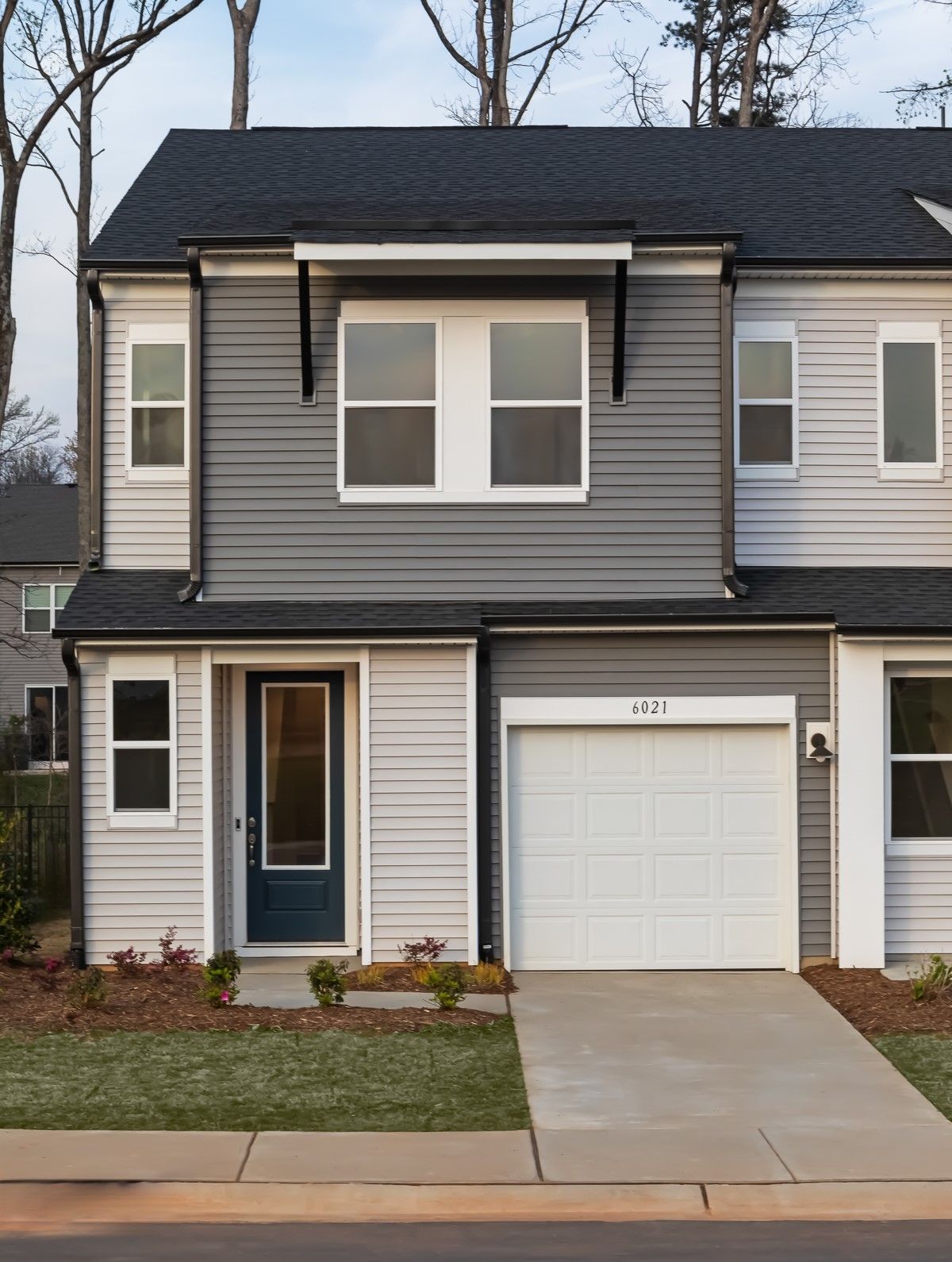 Fifteen 15 Cannon | The Hanover | Exterior Style B:Fifteen 15 Cannon | The Hanover | Exterior Style B