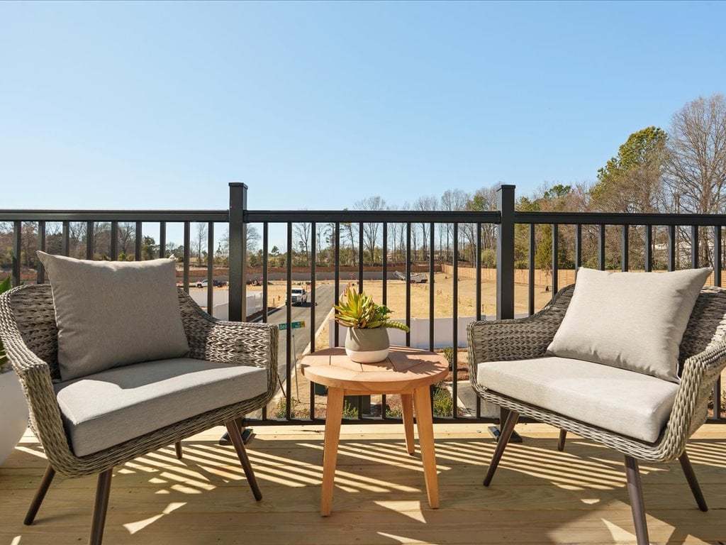 The Merrill:An outdoor living space you'll actually enjoy