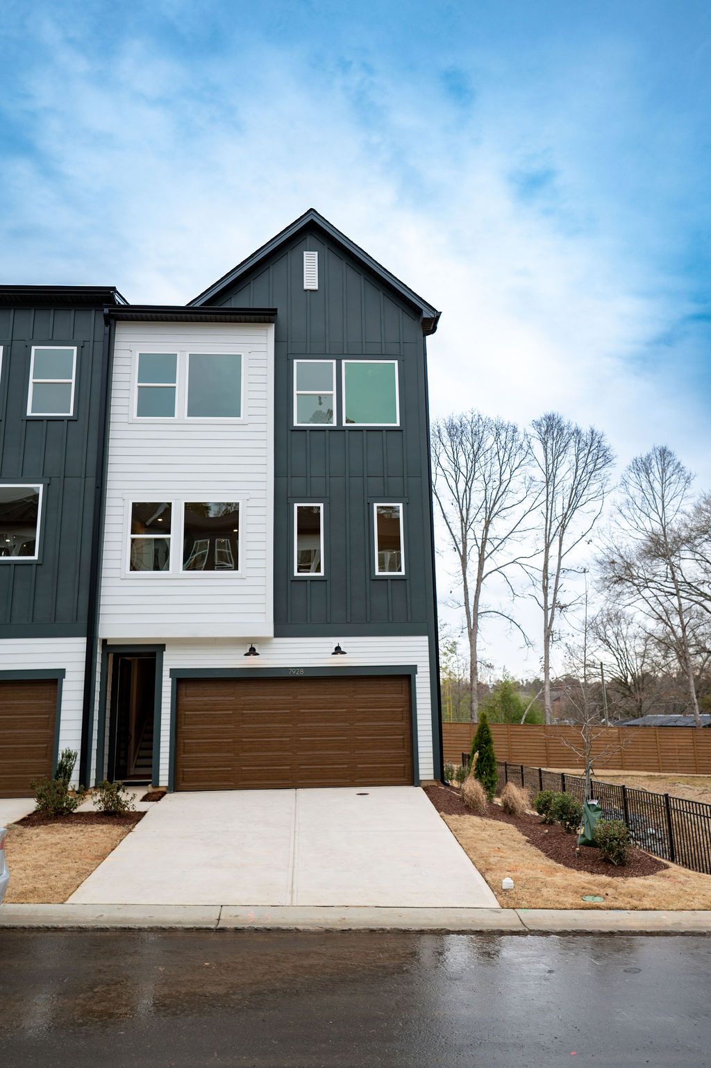 7928 Cedarsmith Ct:Front Exterior