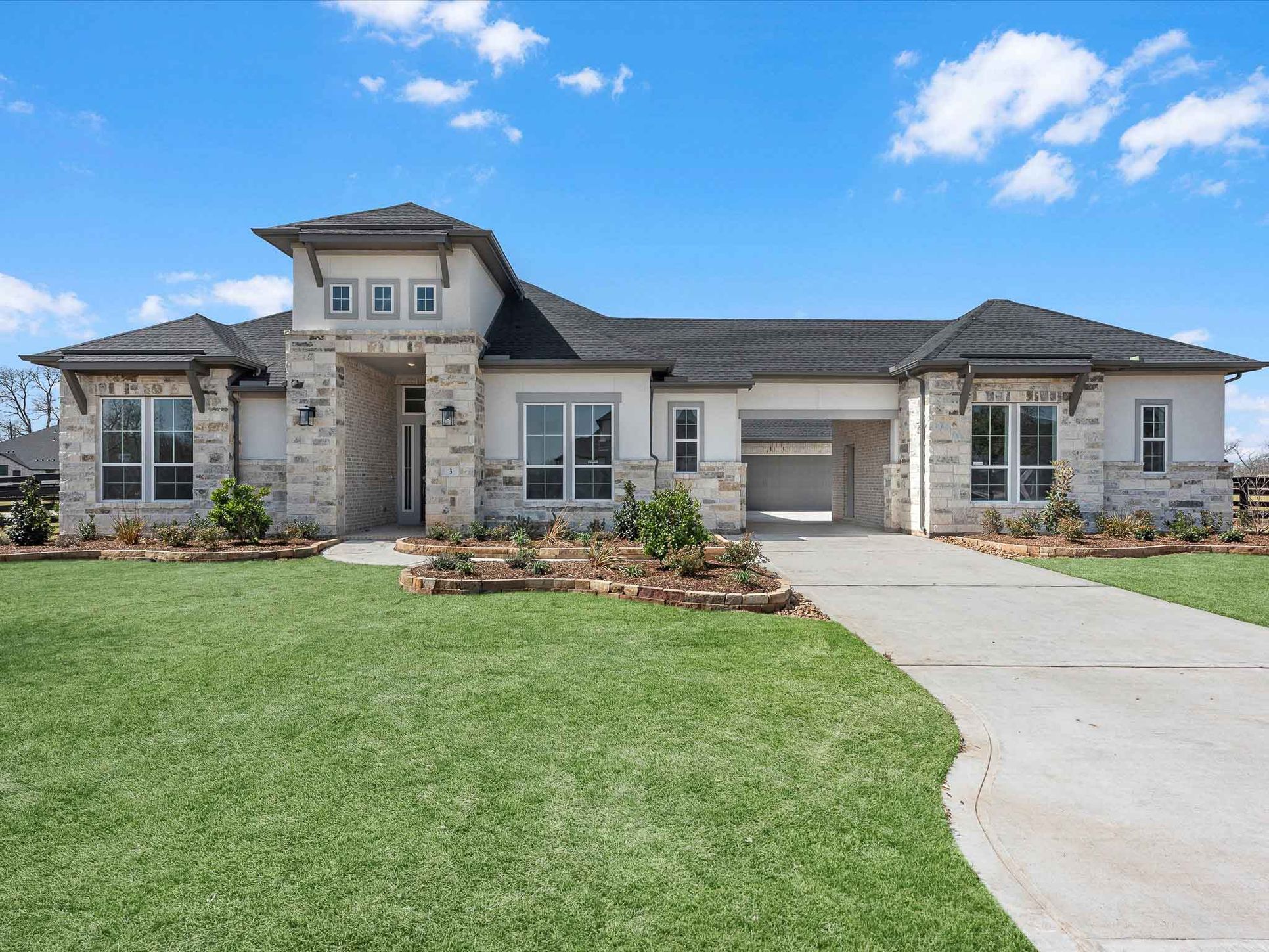 The Estates at James Lane:Carignan Plan | 3 Hawthorne Cove Court | Elevation D