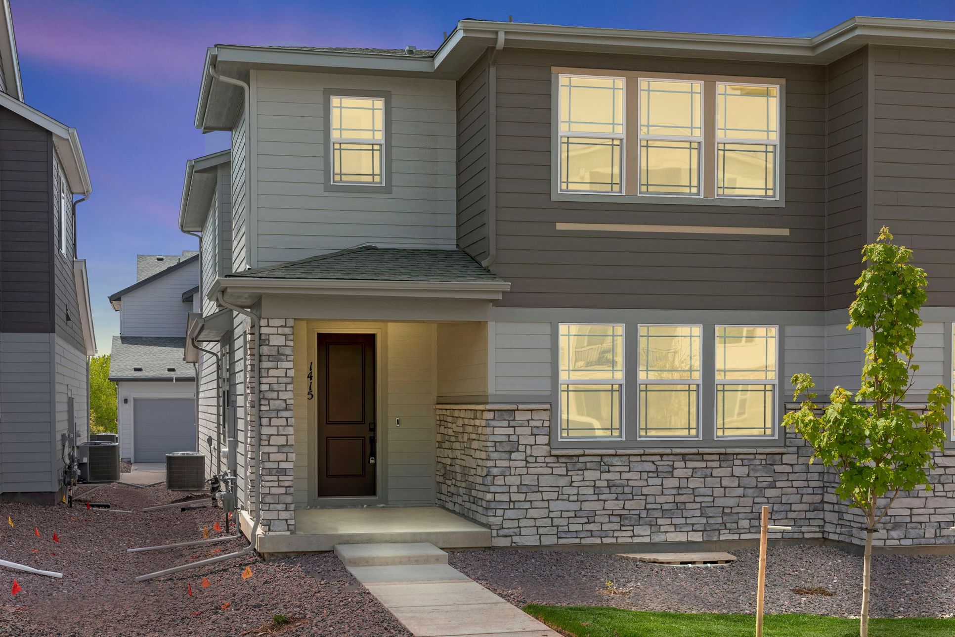 1415 Great Western Drive:Prairie style front exterior