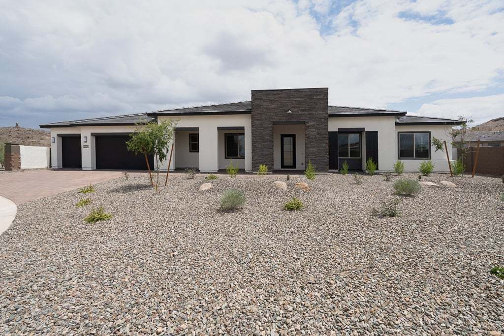 Whispering Hills:Move-In Ready Home | Exterior