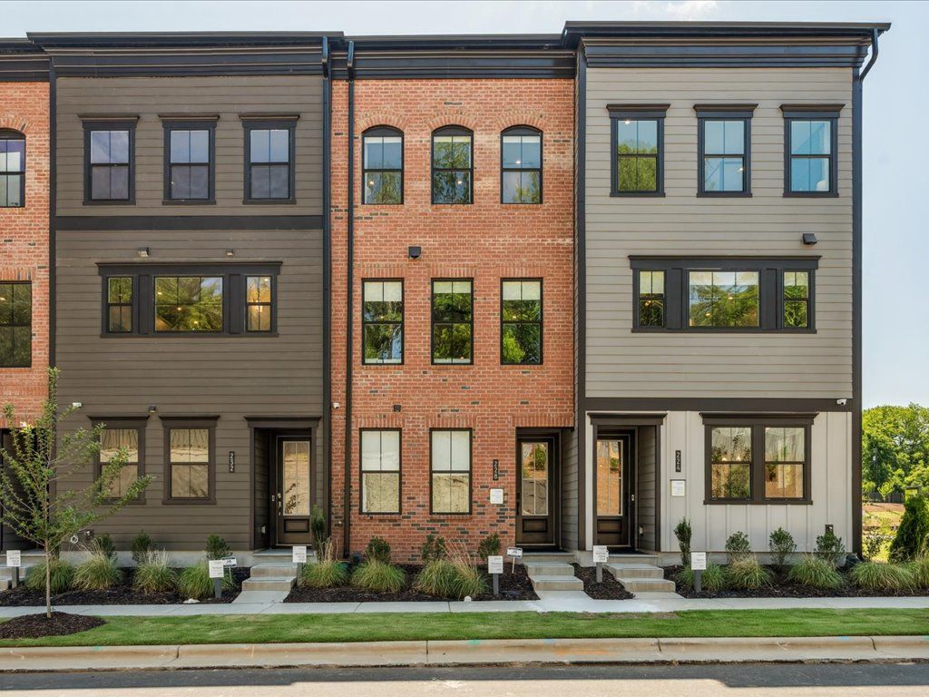 Old Town Village:Model Building