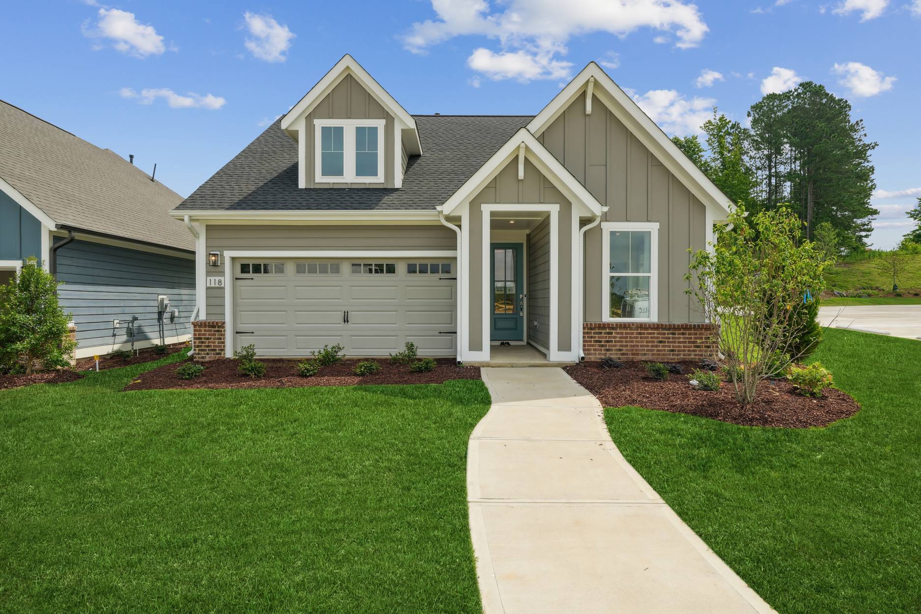 Altis at Serenity | Oak Haven:Exterior