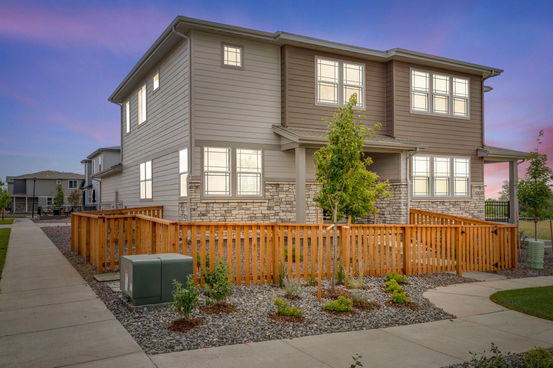1433 Hudson Place:Modern Prairie style front exterior