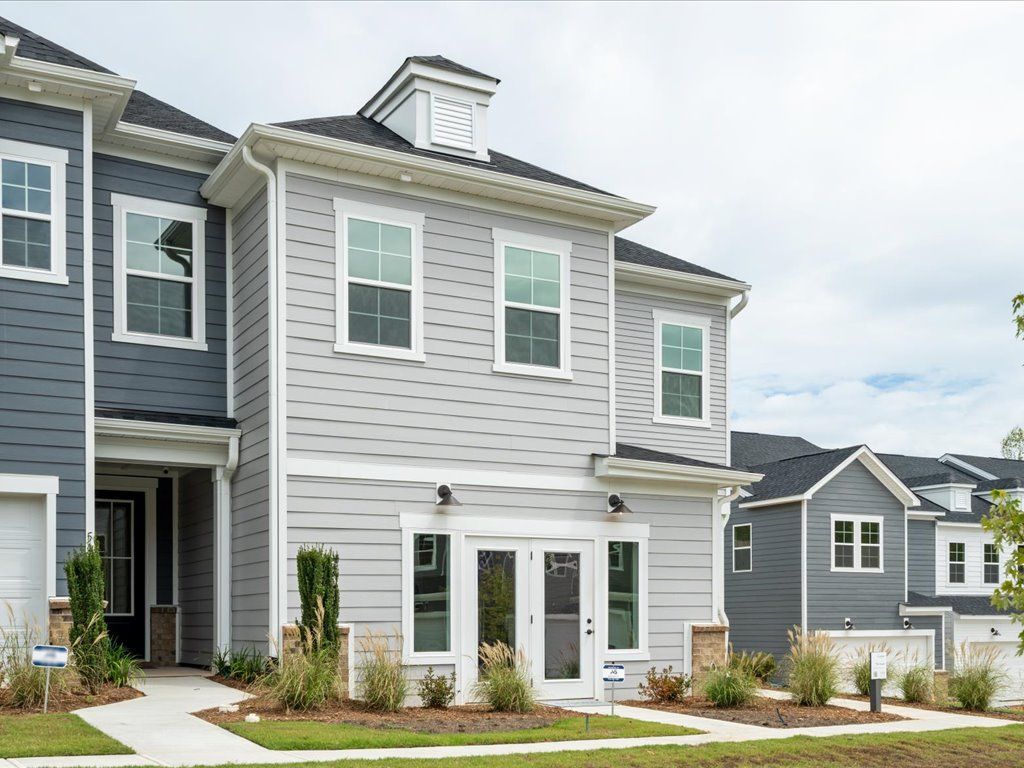 The Stuart | Model Home:Front Exterior