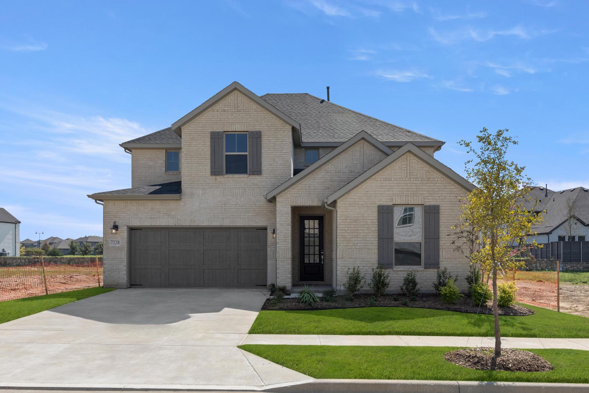 7228-Ladybug-Lane-Floorplan:Front Exterior