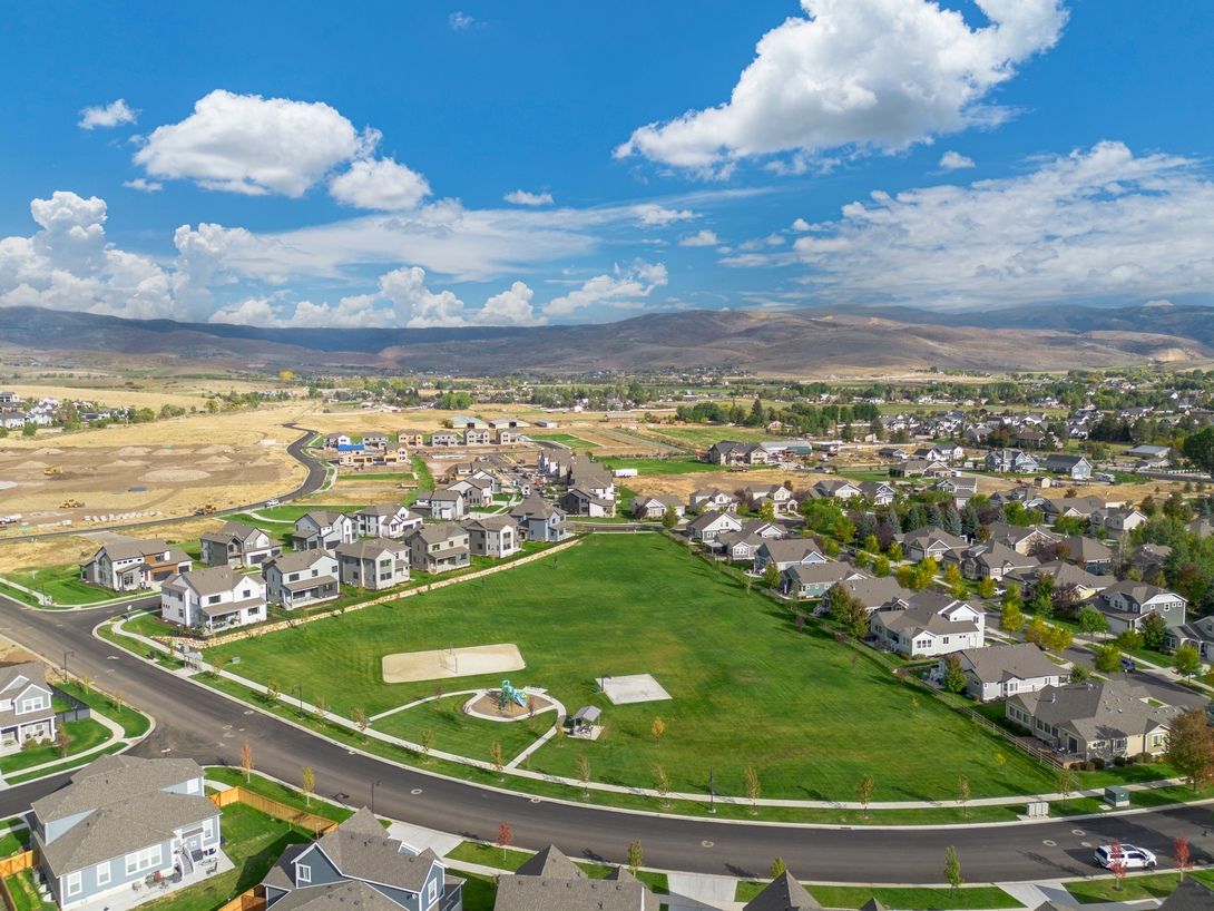 Tri Pointe Homes at The Crossings at Lake Creek:Heber City, Utah