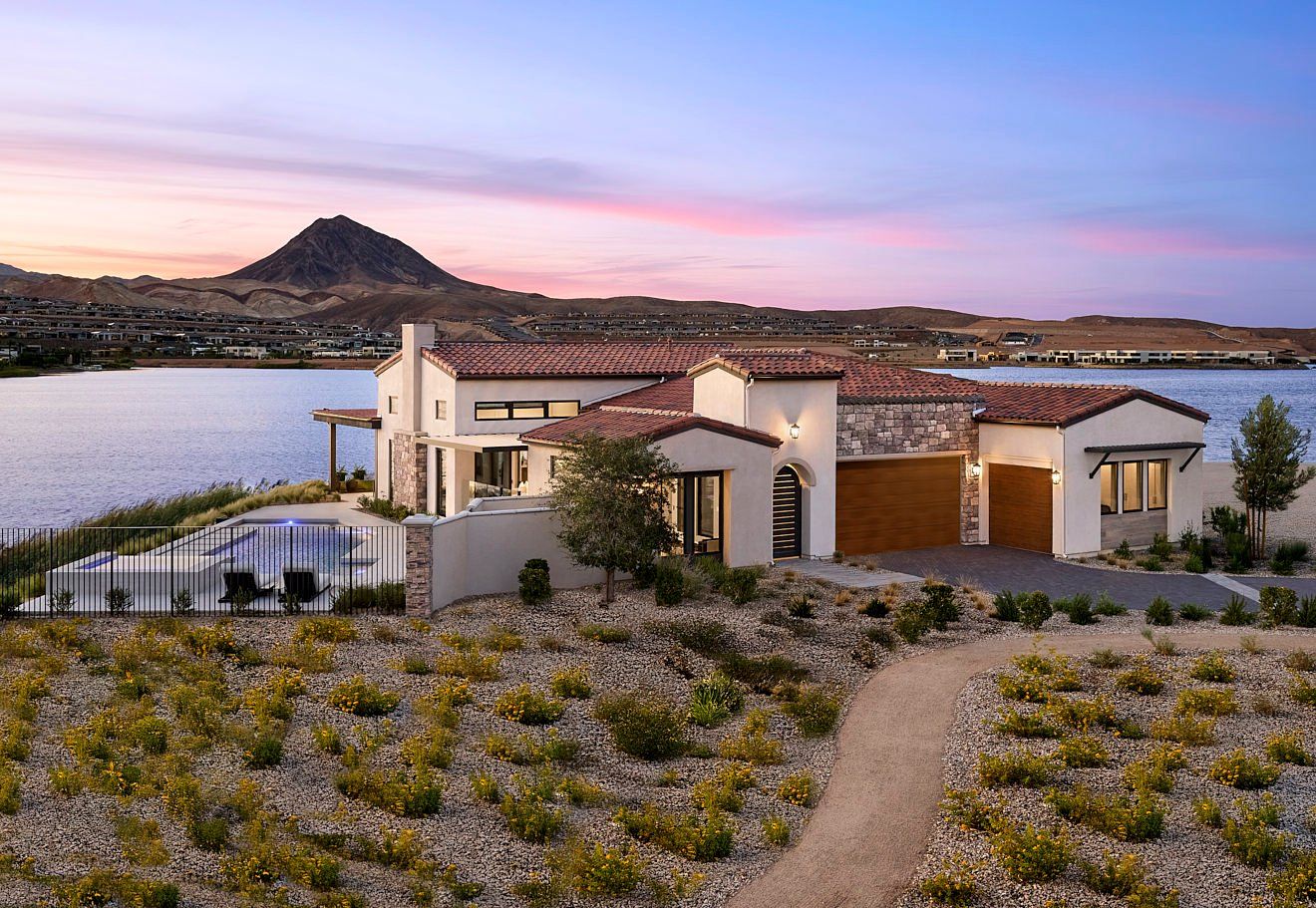 La Cova at Lake Las Vegas:Residence 2 | Dusk Scene