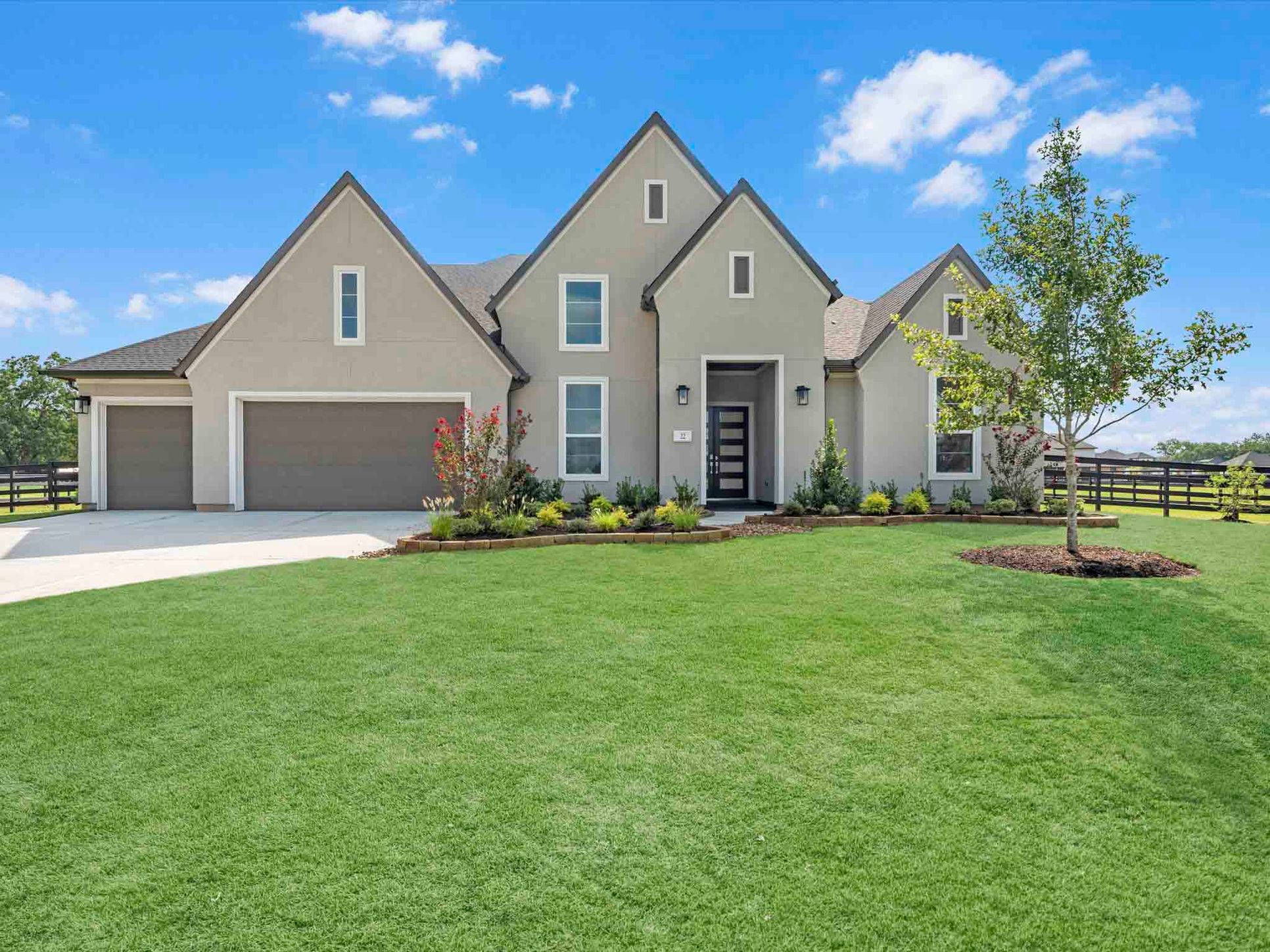 The Estates at James Lane:Lisbon Plan | 22 Woodland Creek Court | Elevation F