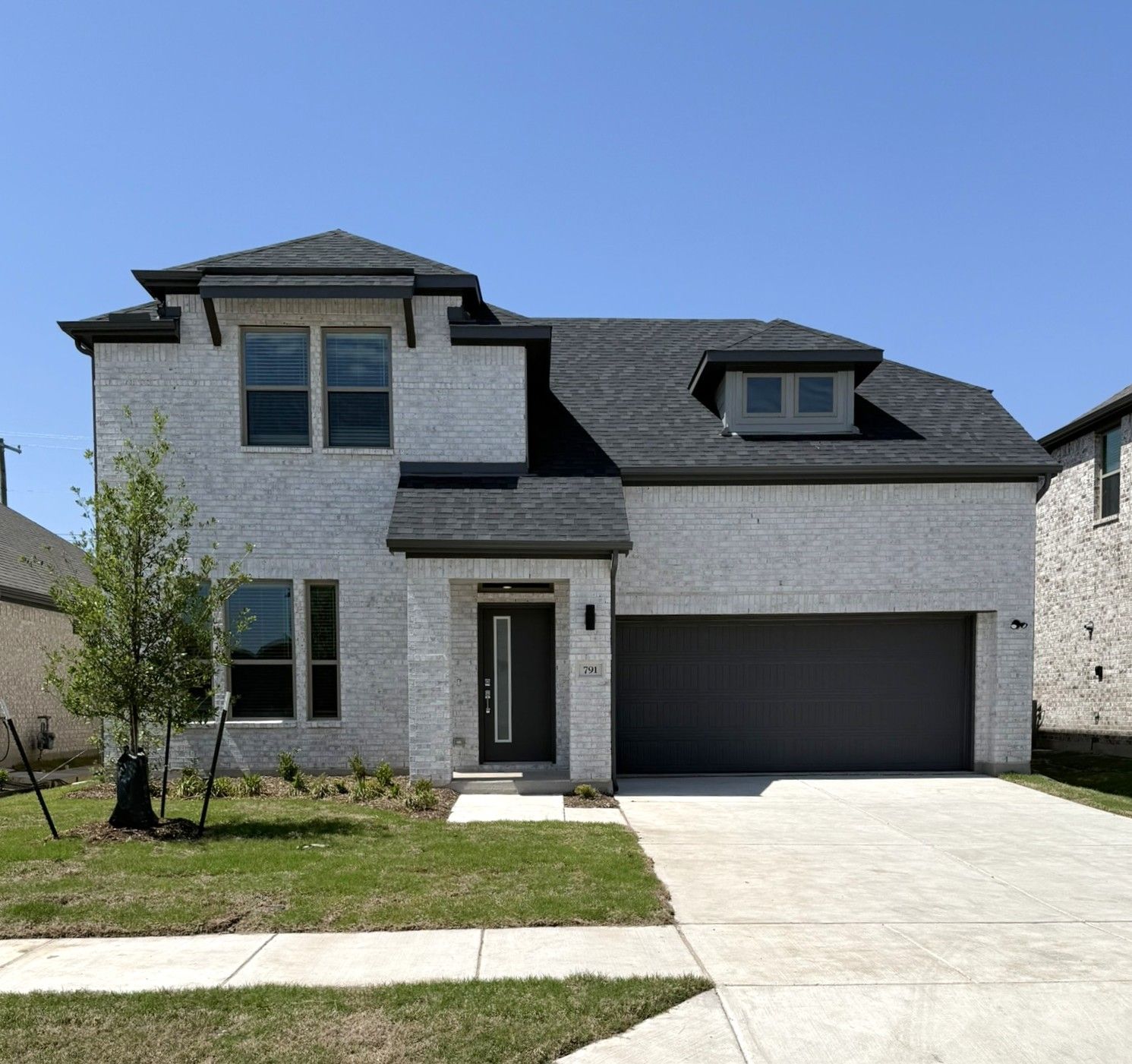 Exterior:Elevation A