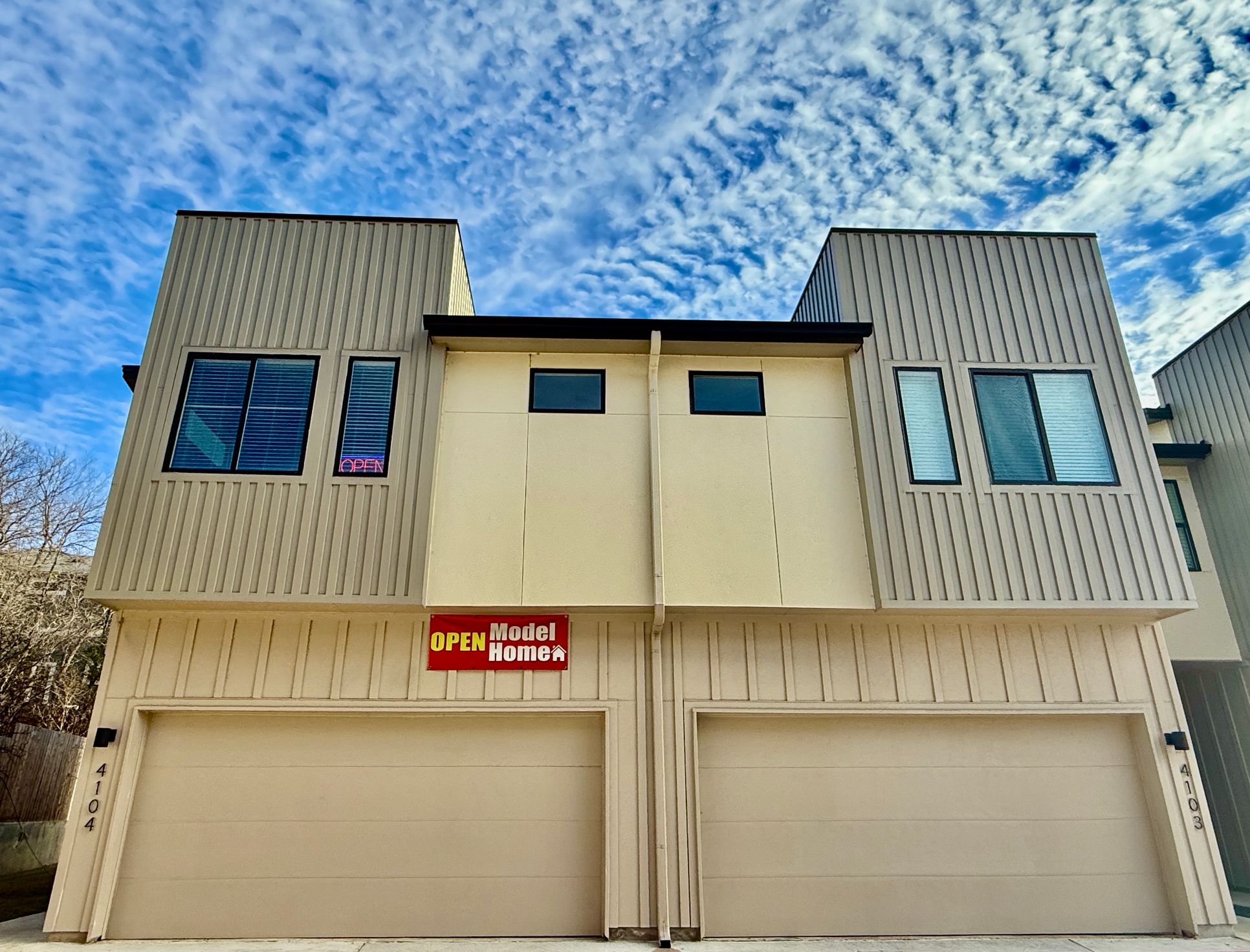 EG 4104 1:Corner Townhome