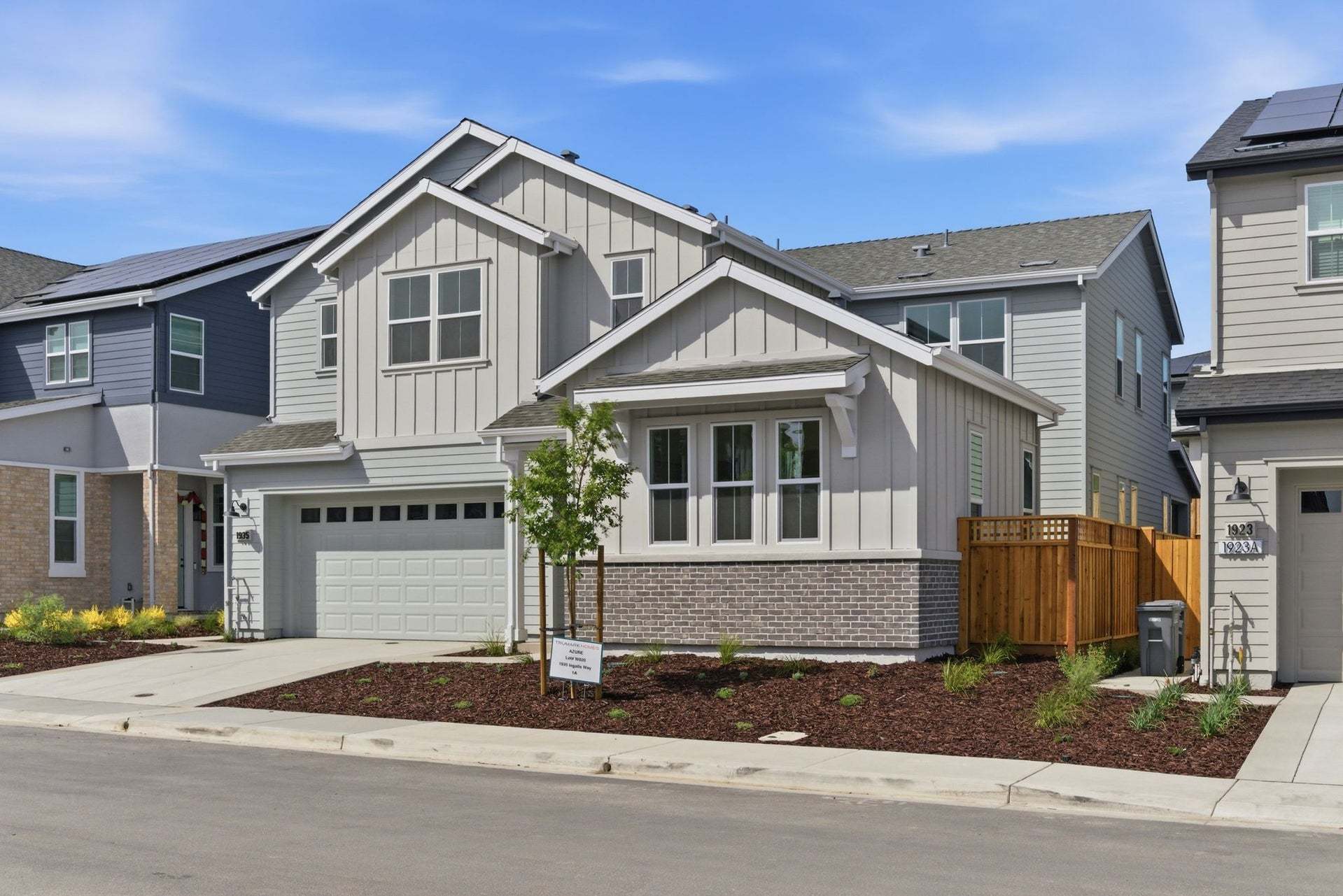 Azure at Francis Ranch by Trumark Homes I Dublin, CA I Homesite 20 Exterior:Azure at Francis Ranch by Trumark Homes I Dublin, CA I Homesite 20 Exterior