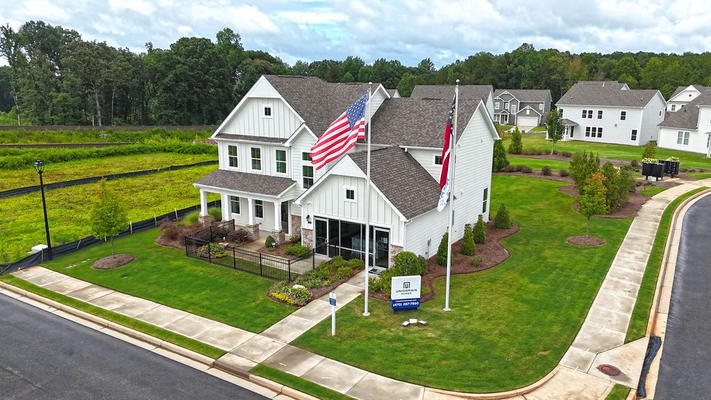 Maddox Landing,30548