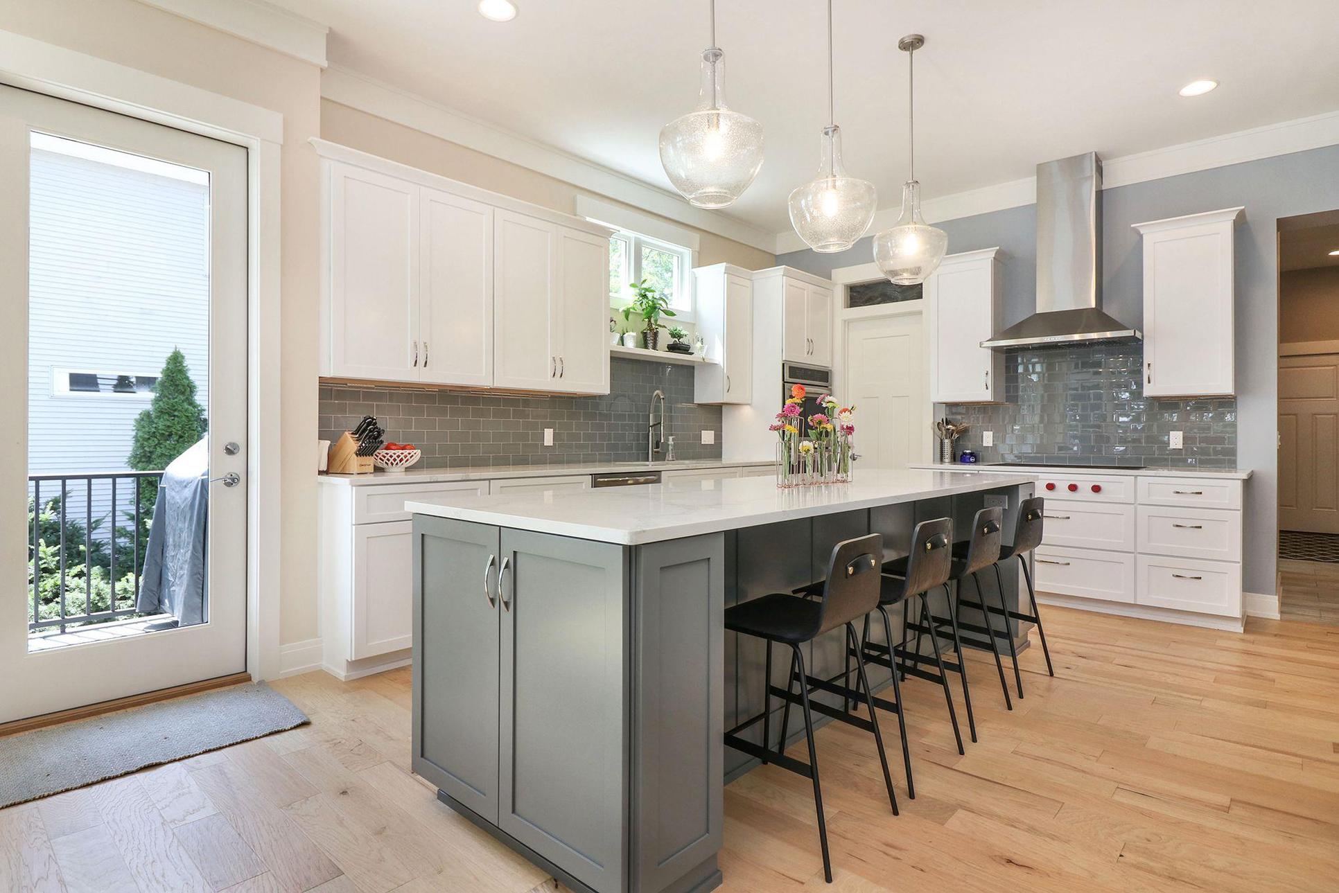 Vander Meulen Builders,49423