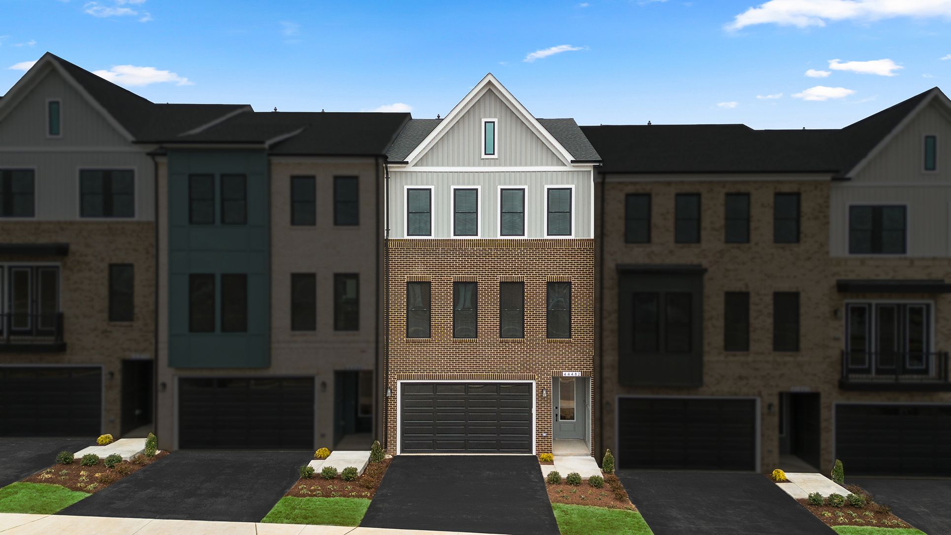Tilley 24-F2 - Homesite 16