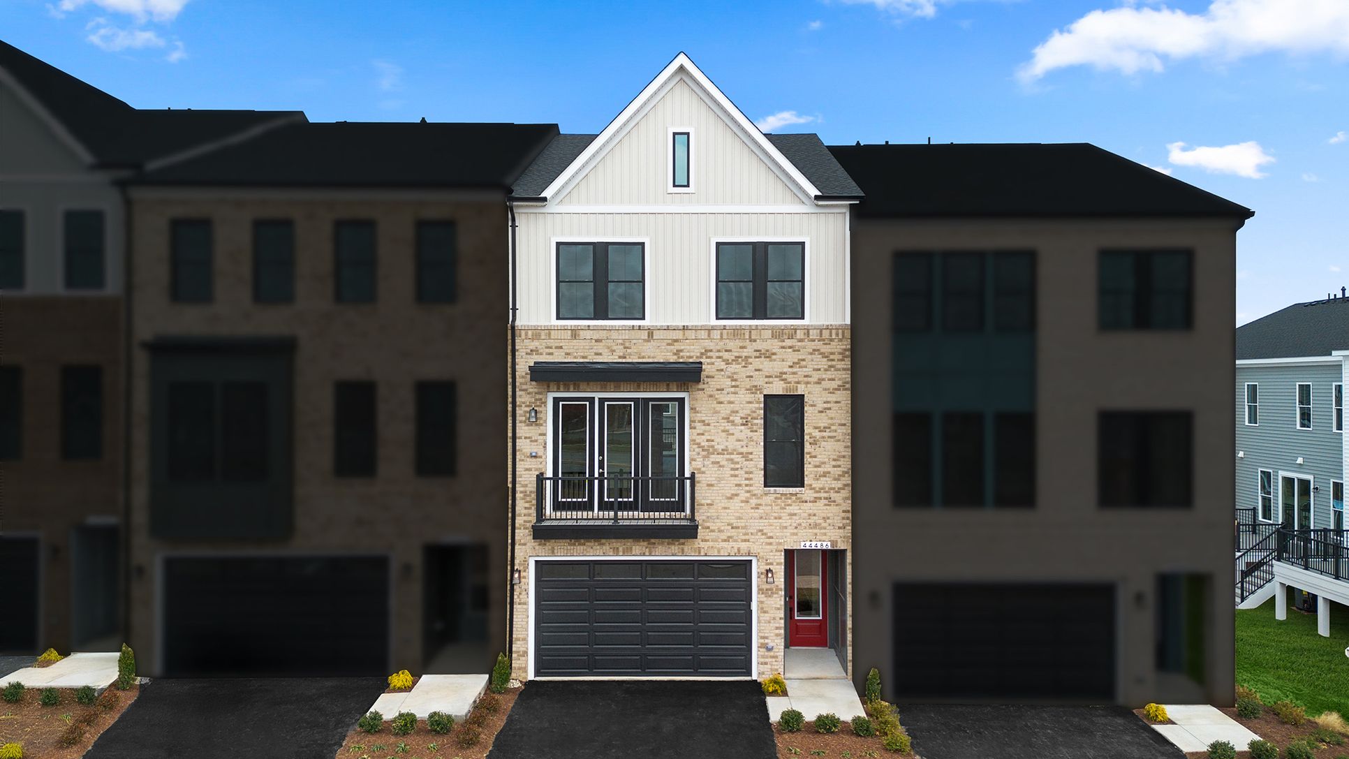 Tilley 24-F2 - Homesite 18