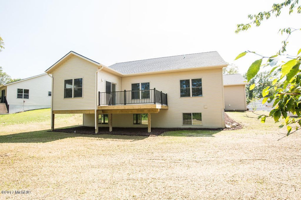 Tallmadge Woods Condominiums,49534