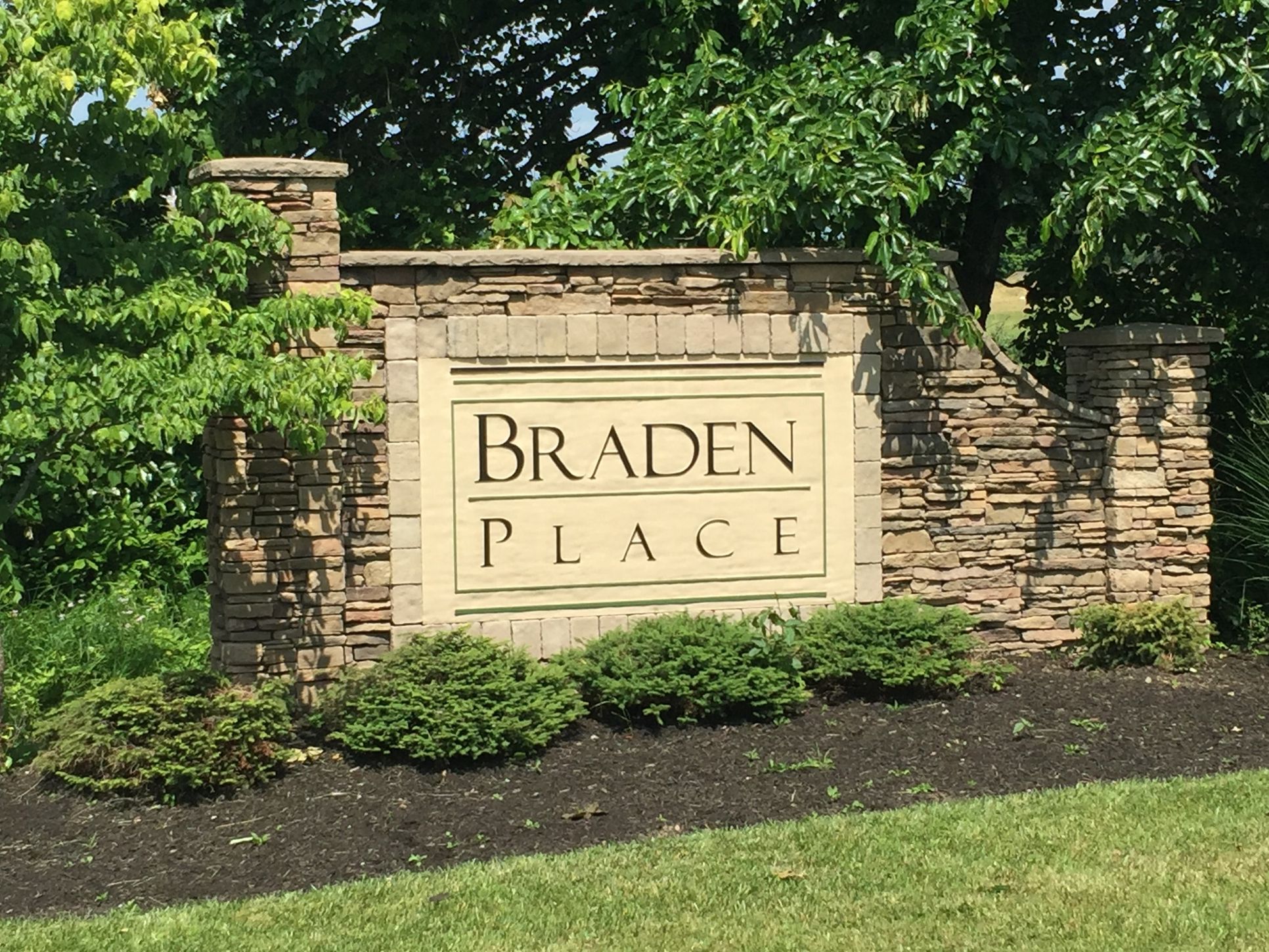 Braden Place,26508
