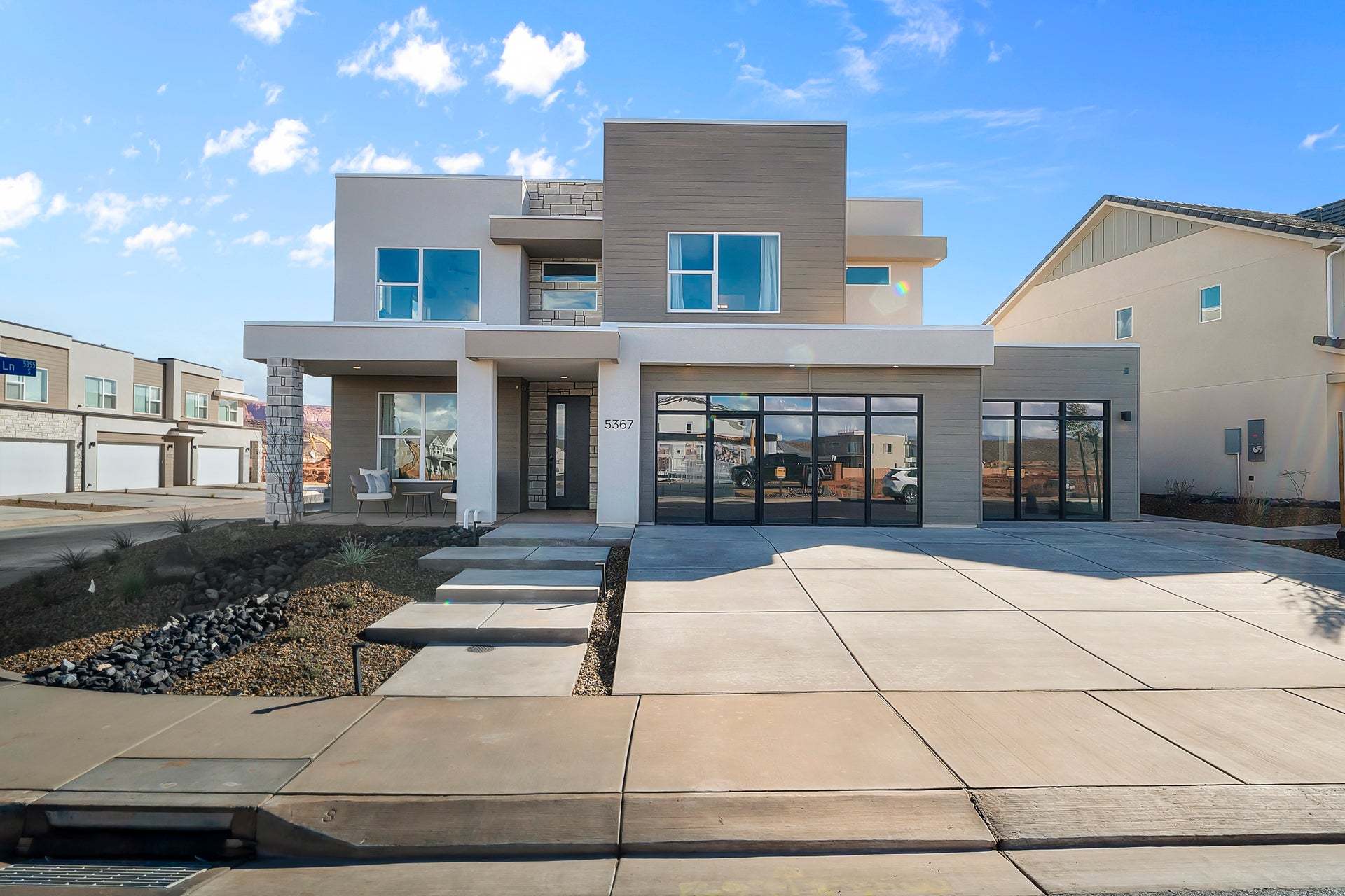 Come visit us at one of our three Alaia Model Homes in Washington, UT and experience these beautiful floor plans in person!