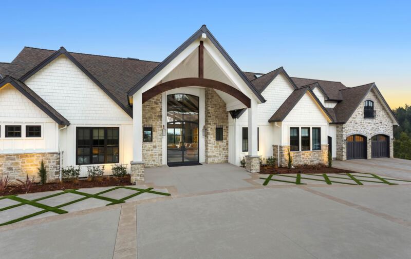 Westlake Development Group,97086