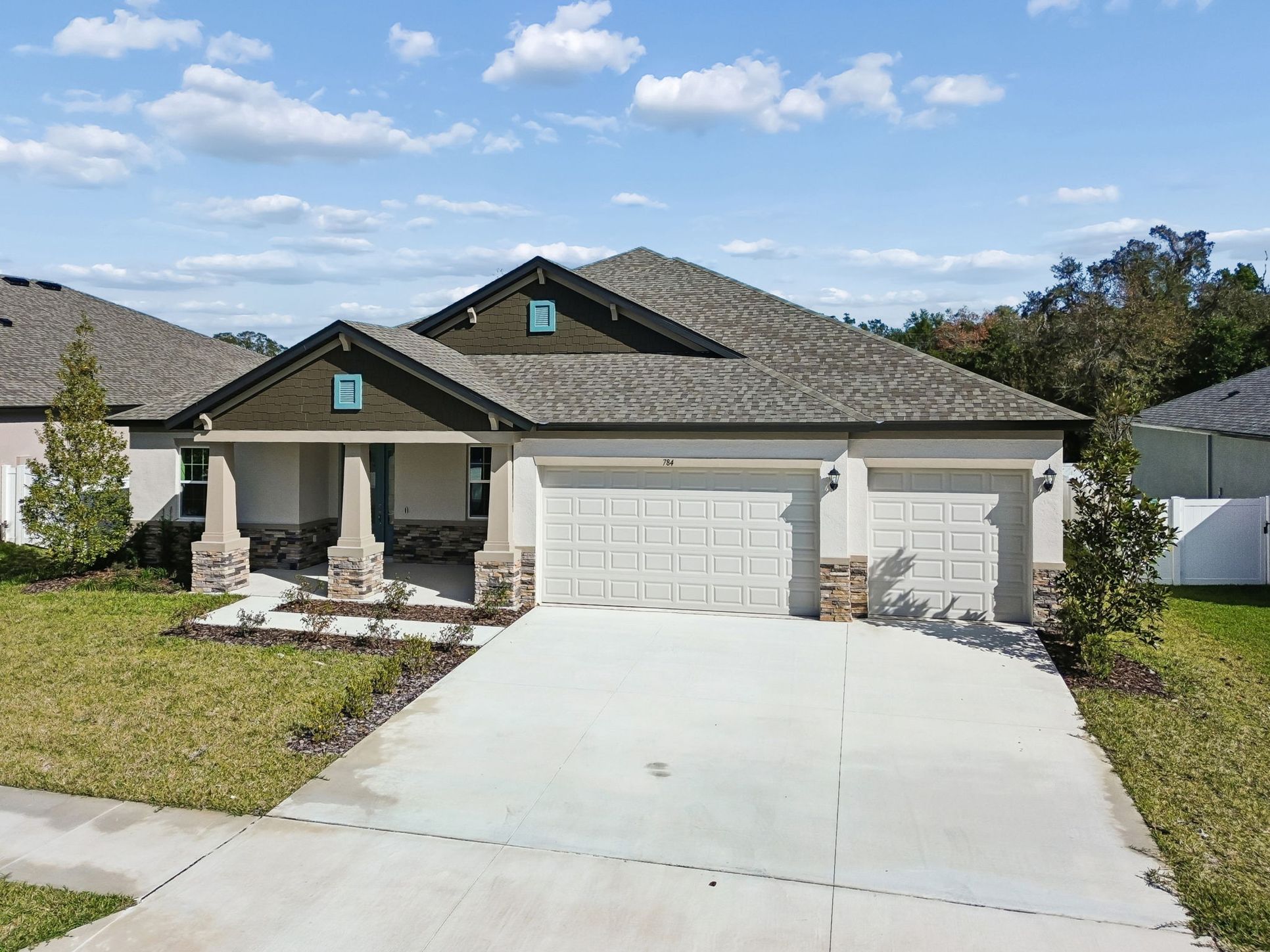 Joyce -Craftsman:Joyce - Craftsman front view