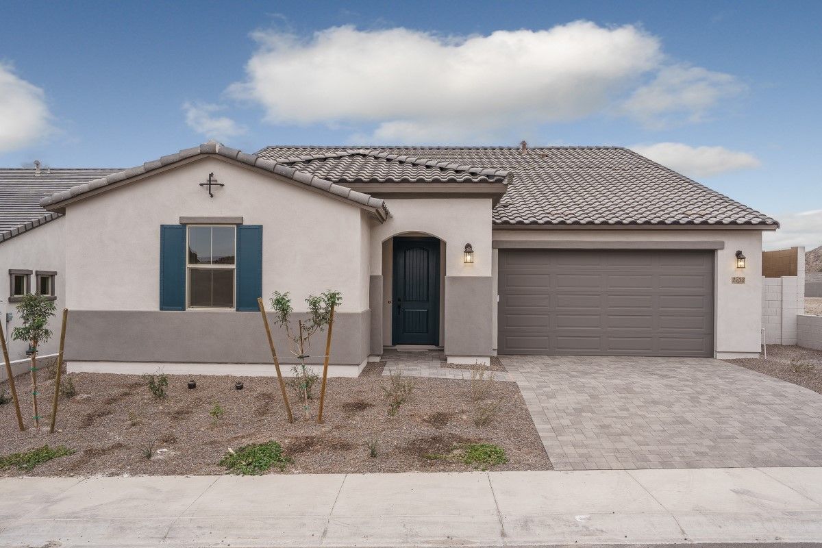 The Ridge at Sienna Hills - Juniper Floor Plan - Front Exterior:juniper floor plan new homes for sale the ridge at sienna hills buckeye az william ryan
