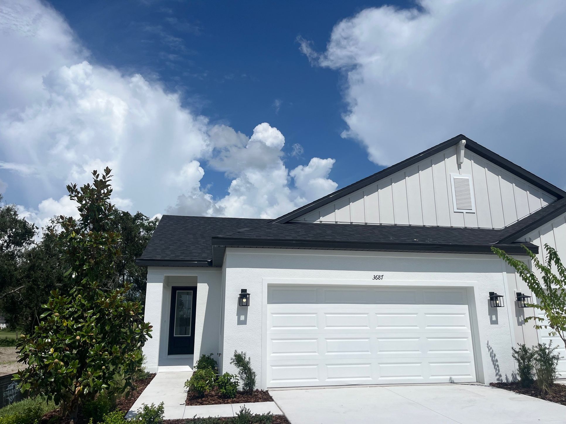 Sandpiper :Front entrance