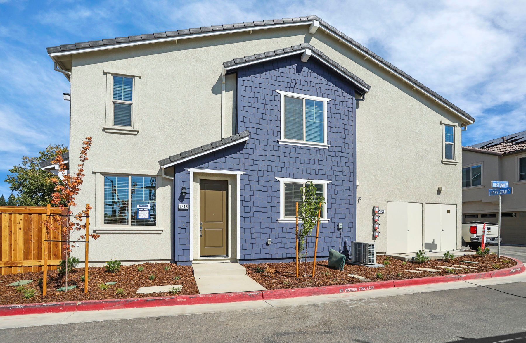 MV Lot 11_Elevation:MV Lot 11_Elevation