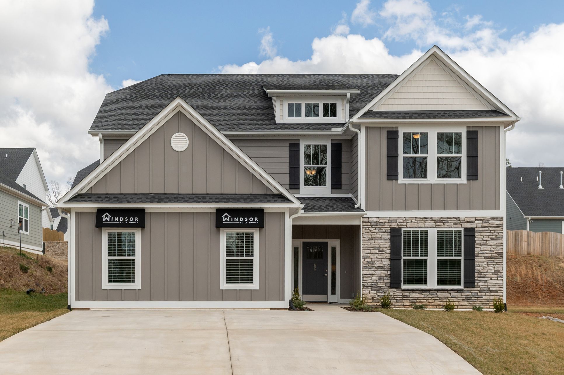 Exterior Front - Kingsley FloorPlan :Exterior Front