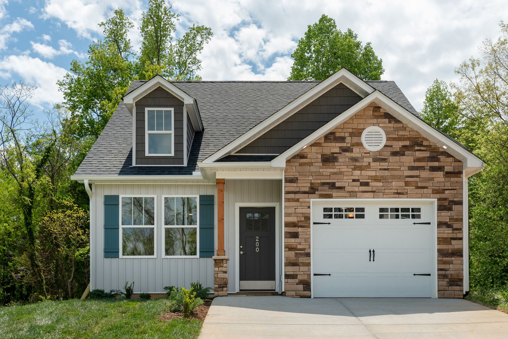 Exterior Front - Camden Floor plan Elevation 4
