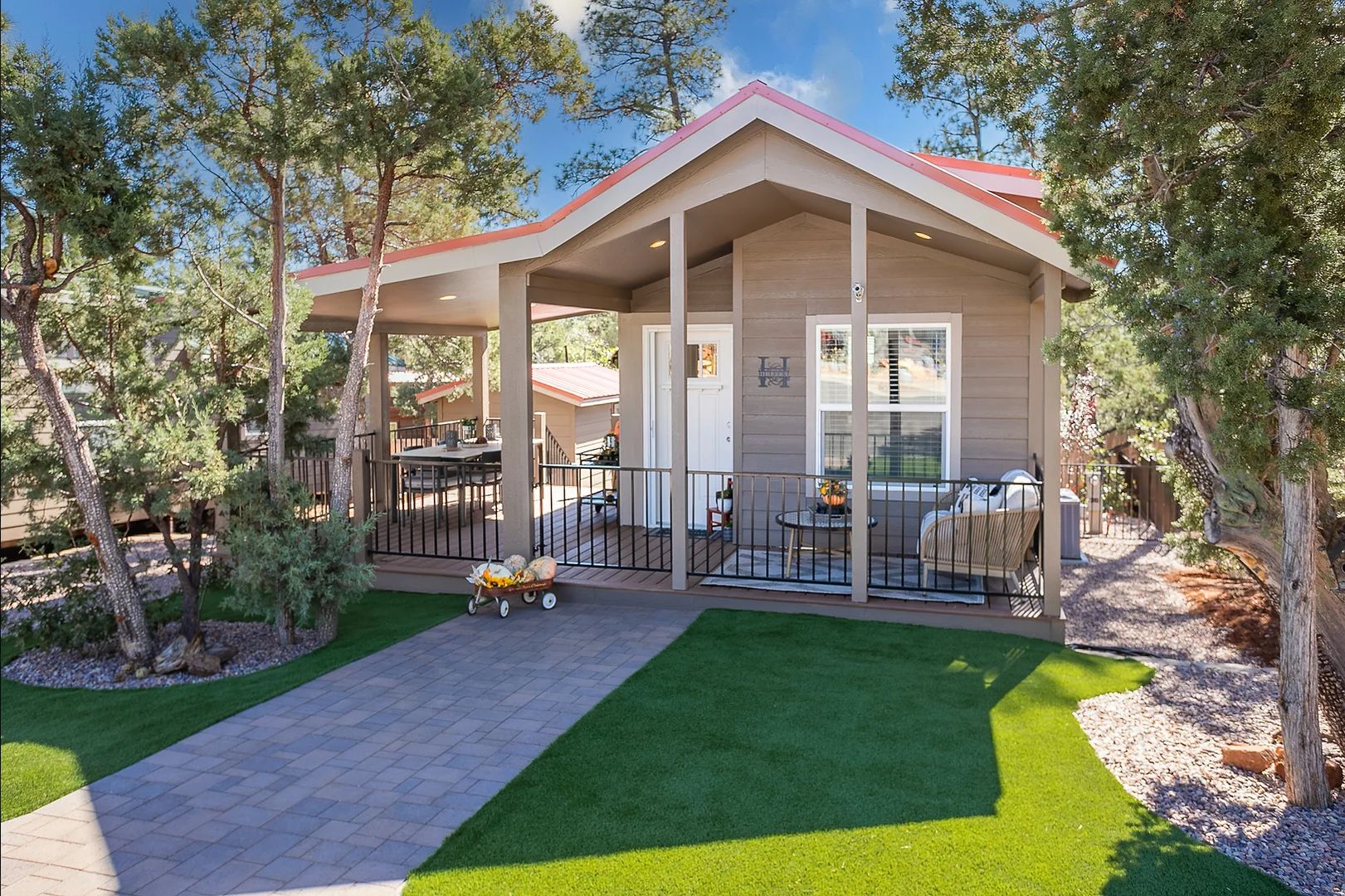 Woodfield Park Model Homes - The Cabin:Community Image 