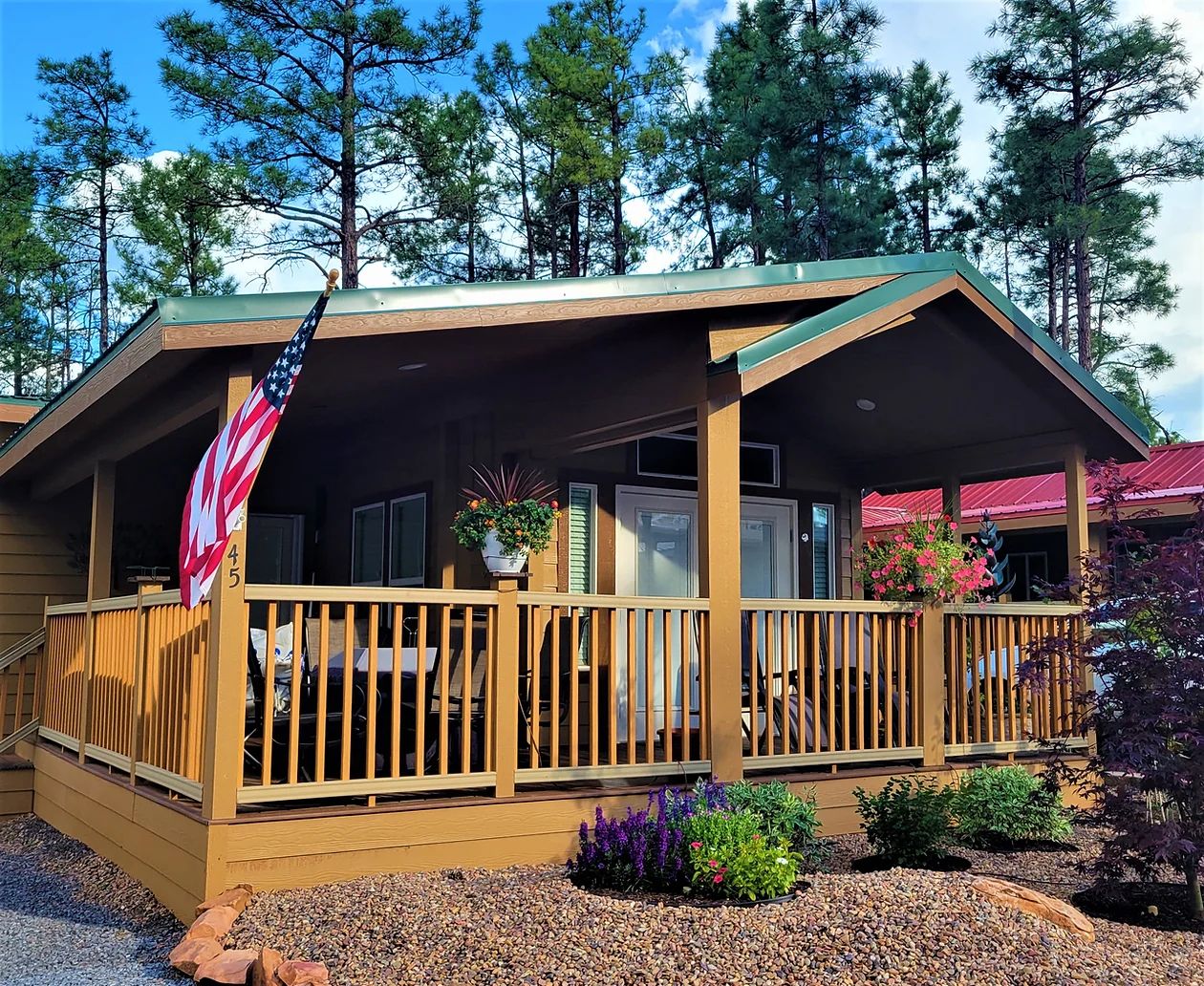 Woodfield Park Model Homes - The Cottage:Community Image 