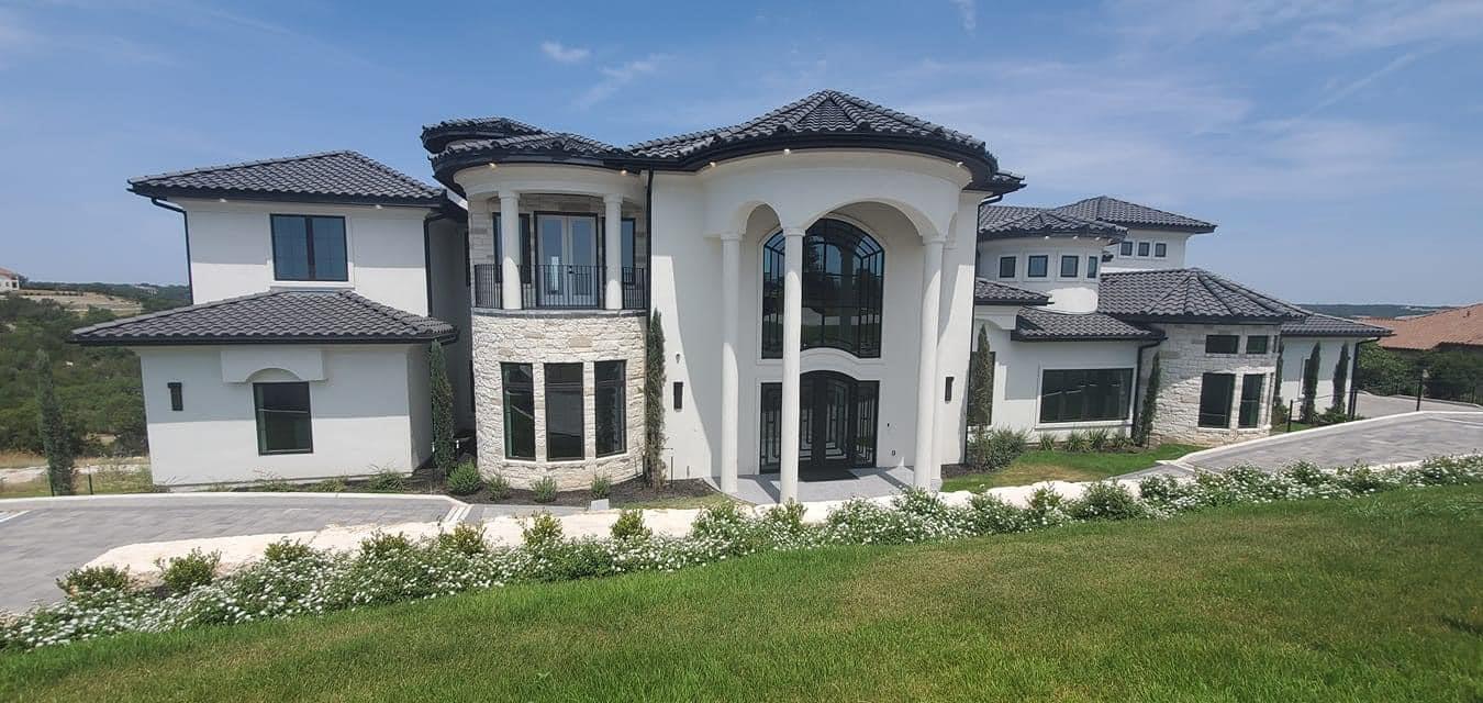 Zbranek & Holt Custom Homes,78734
